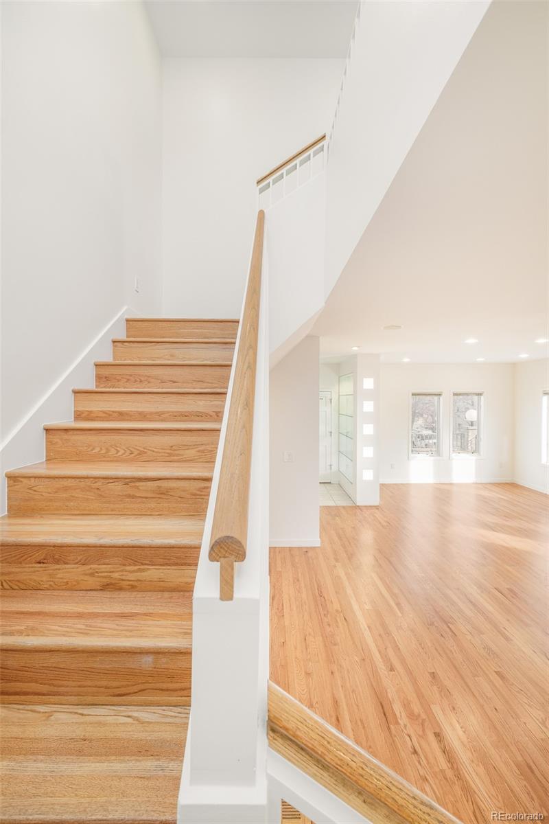 MLS Image #11 for 355 n ogden street,denver, Colorado