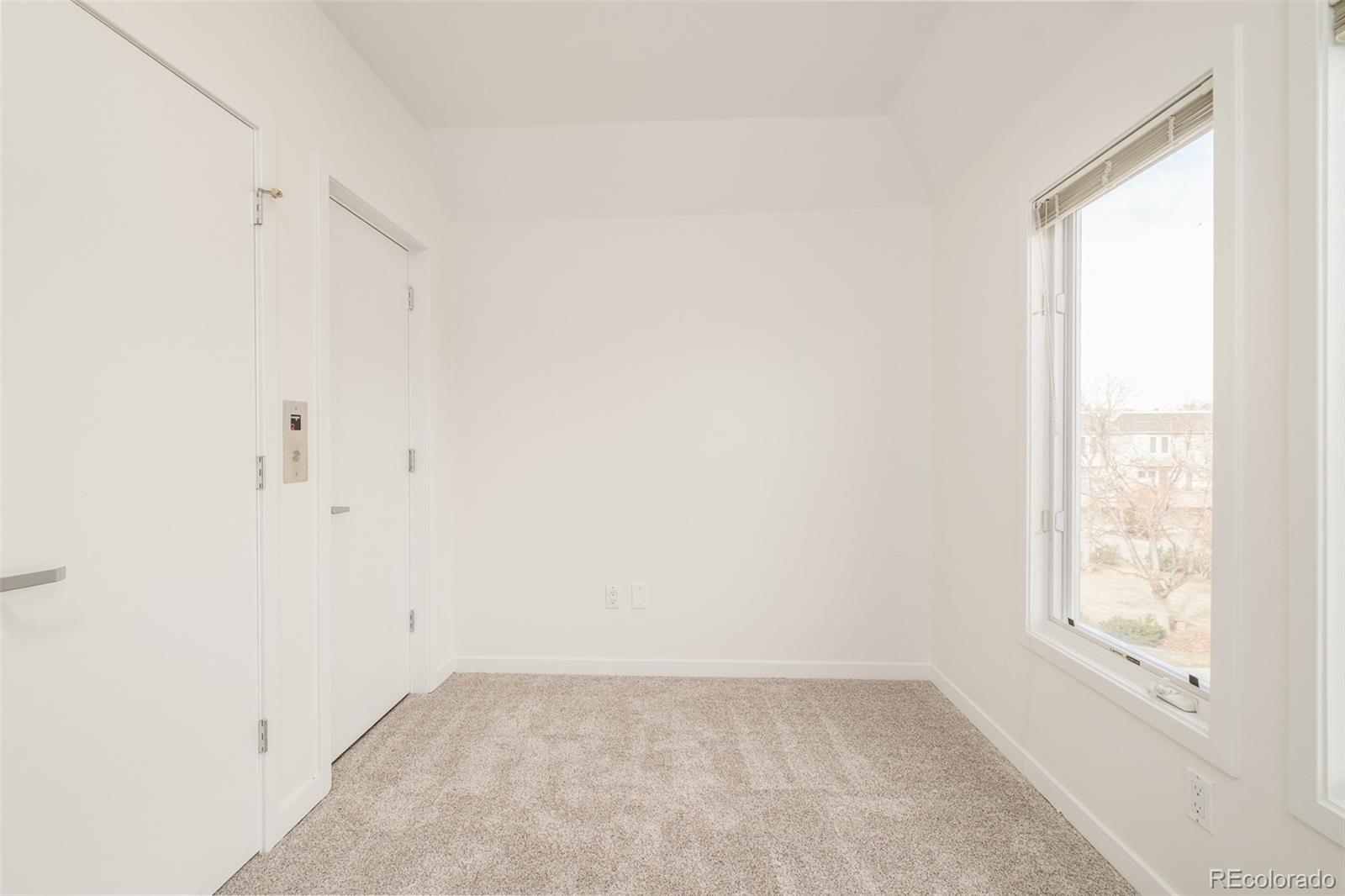 MLS Image #18 for 355 n ogden street,denver, Colorado