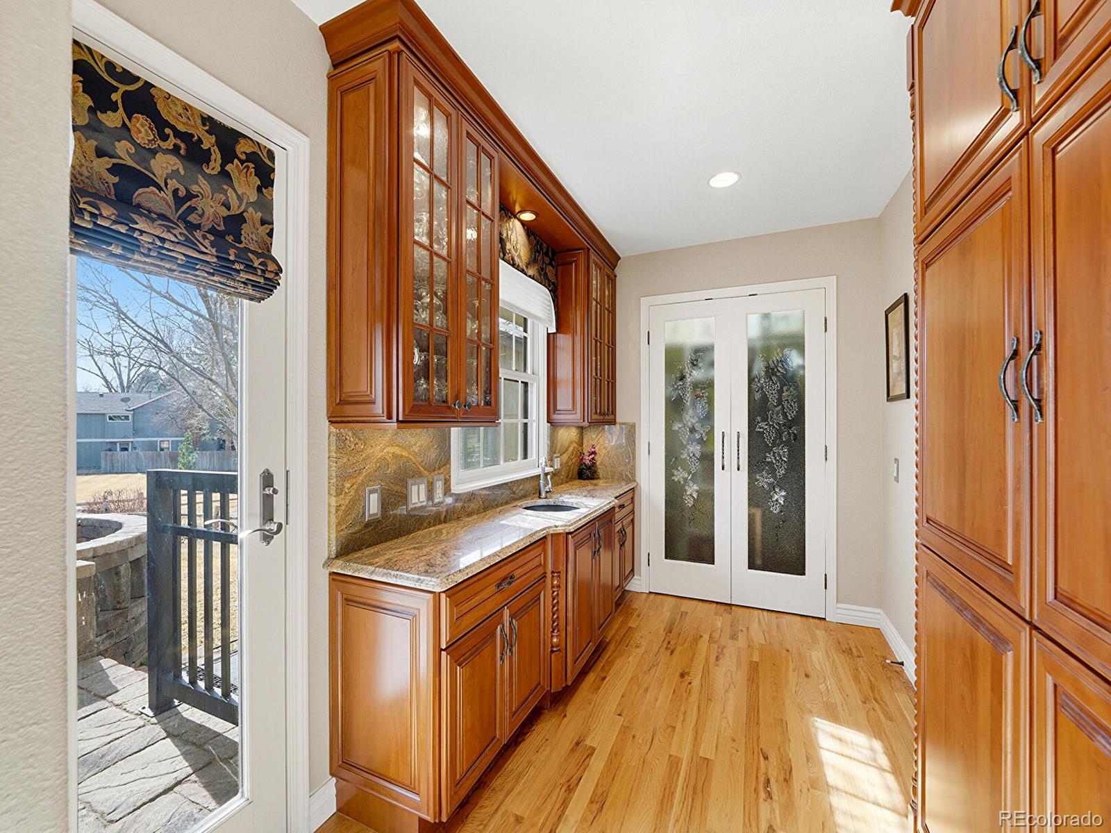 MLS Image #9 for 7518 s willow circle,centennial, Colorado