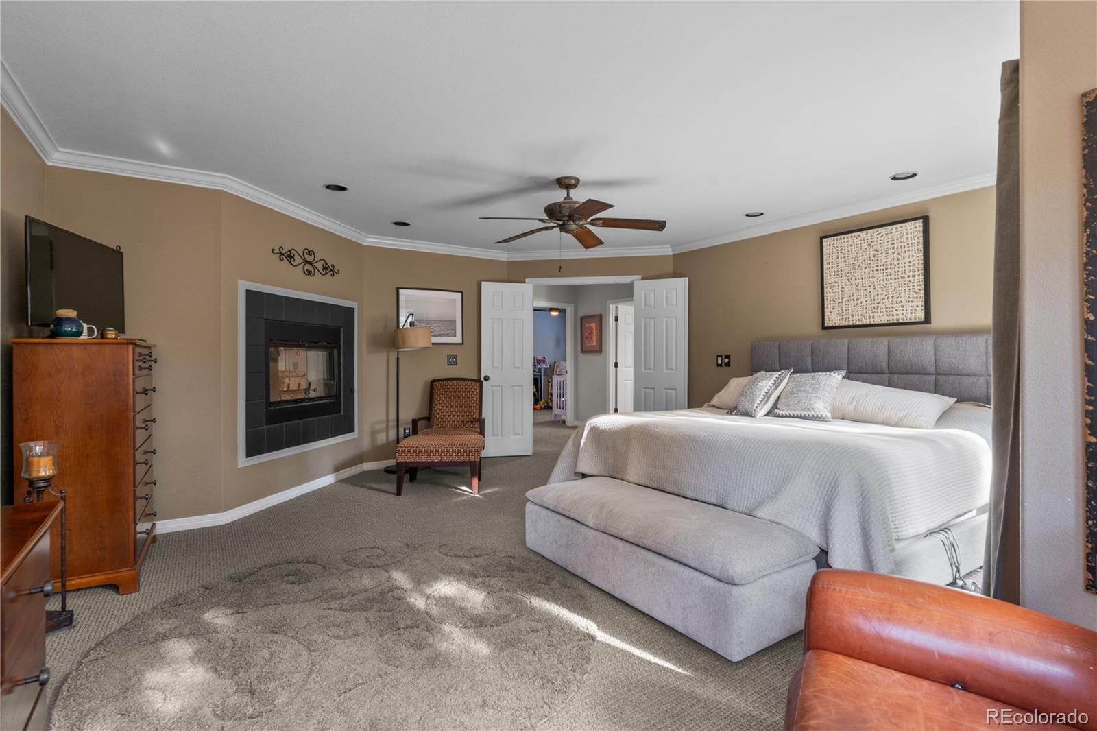 MLS Image #36 for 2 s sherwood glen,monument, Colorado