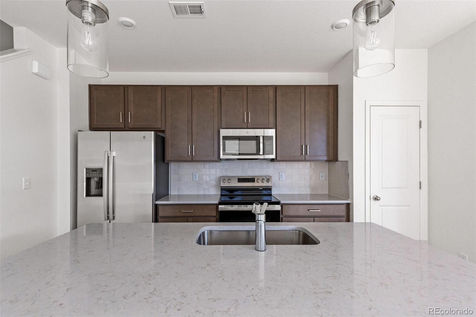 MLS Image #13 for 13519 e 111th avenue,commerce city, Colorado