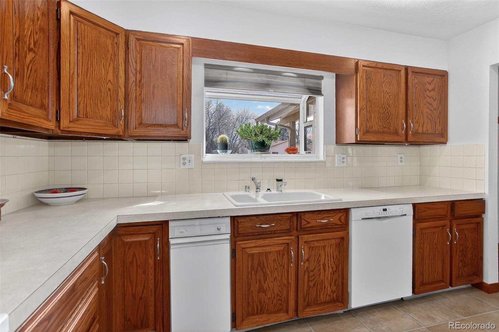 MLS Image #4 for 613  42nd avenue,greeley, Colorado