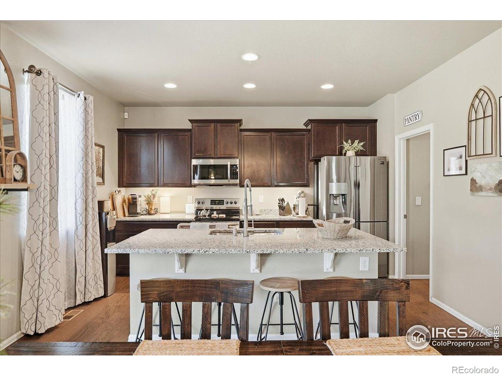 MLS Image #9 for 13857  tamarac street,thornton, Colorado