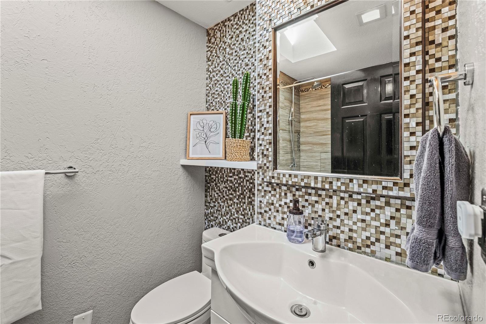 MLS Image #20 for 3247 s oneida way,denver, Colorado