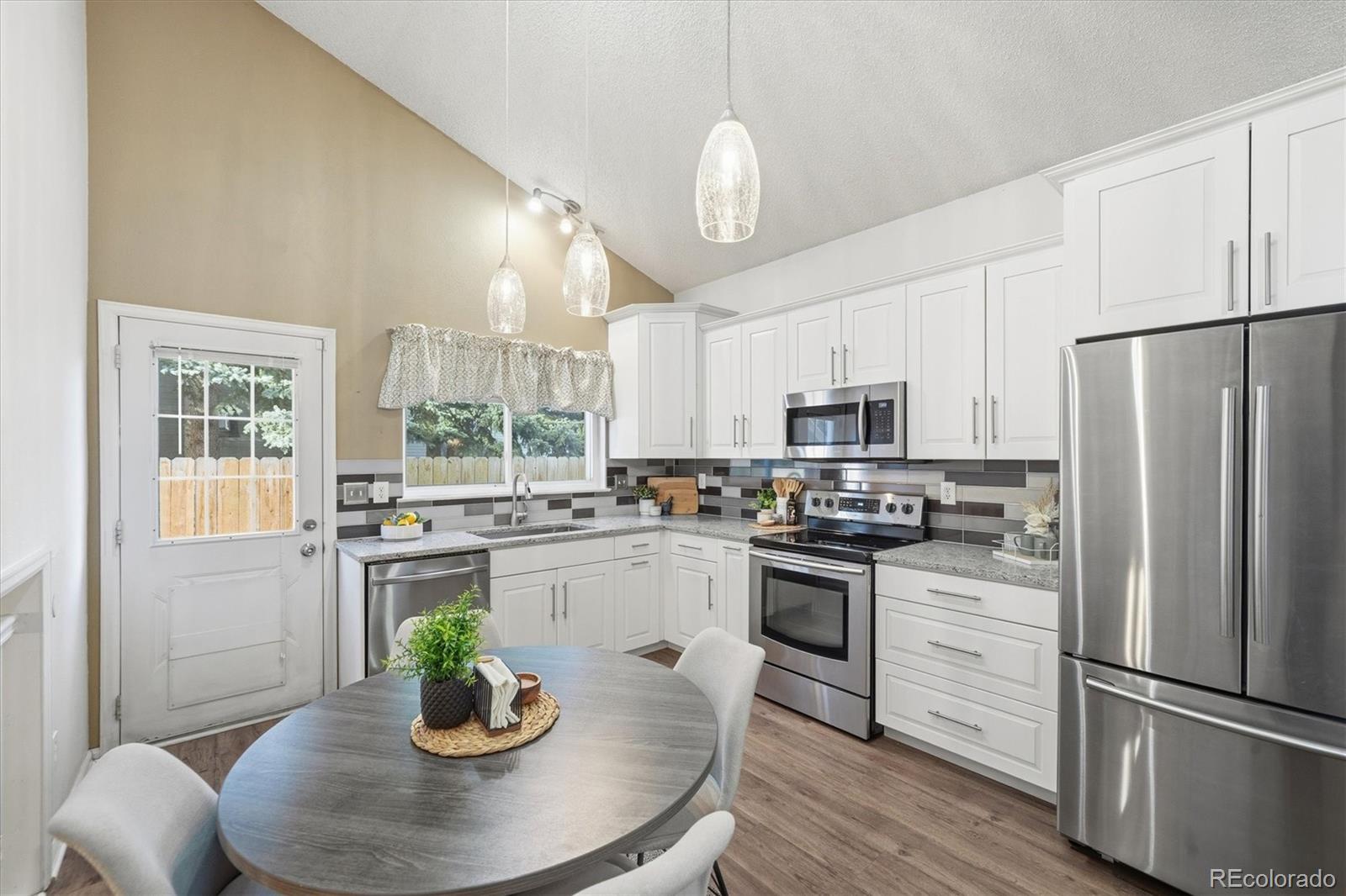 MLS Image #5 for 6843 s everett street,littleton, Colorado