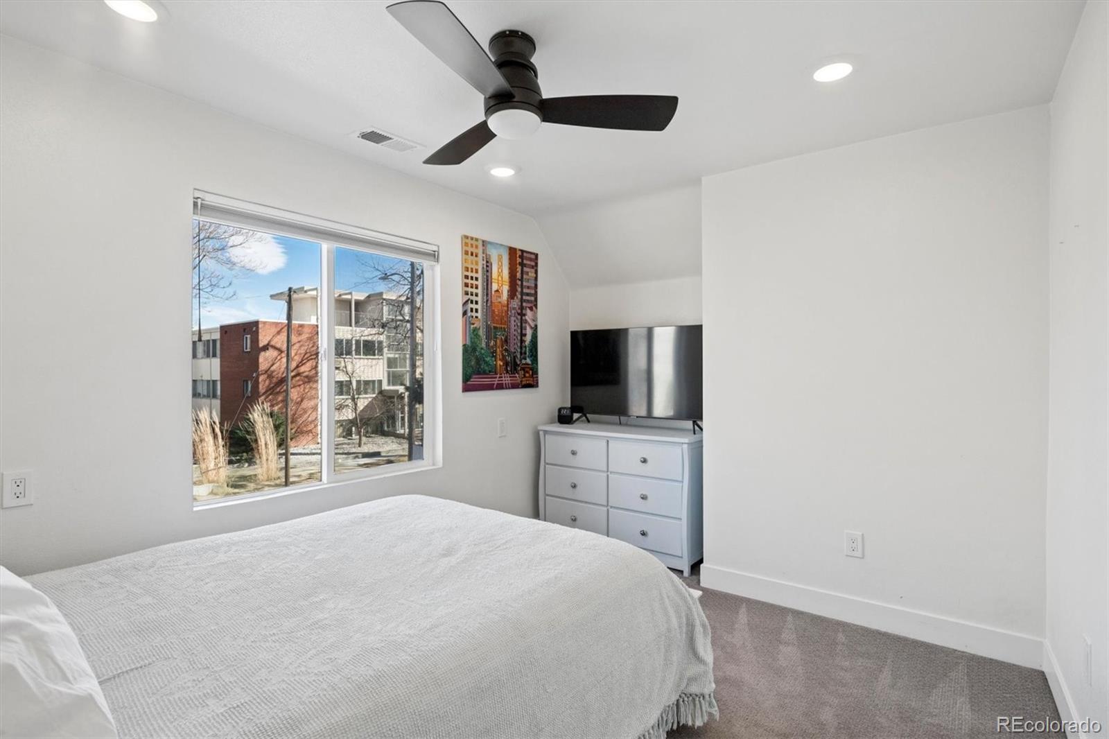 MLS Image #15 for 123 s emerson street,denver, Colorado