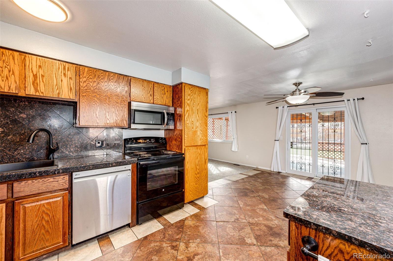 MLS Image #4 for 1591 s dawson street,aurora, Colorado