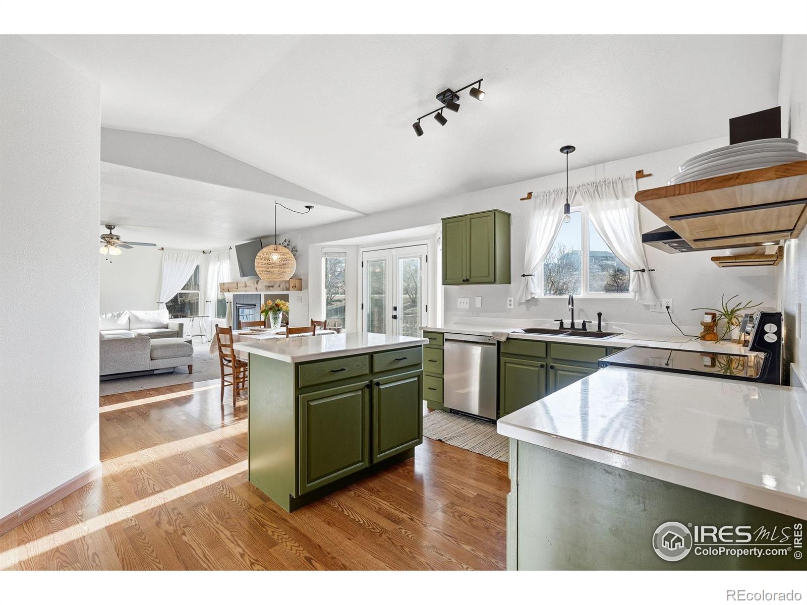 MLS Image #15 for 1273  trail ridge road,longmont, Colorado