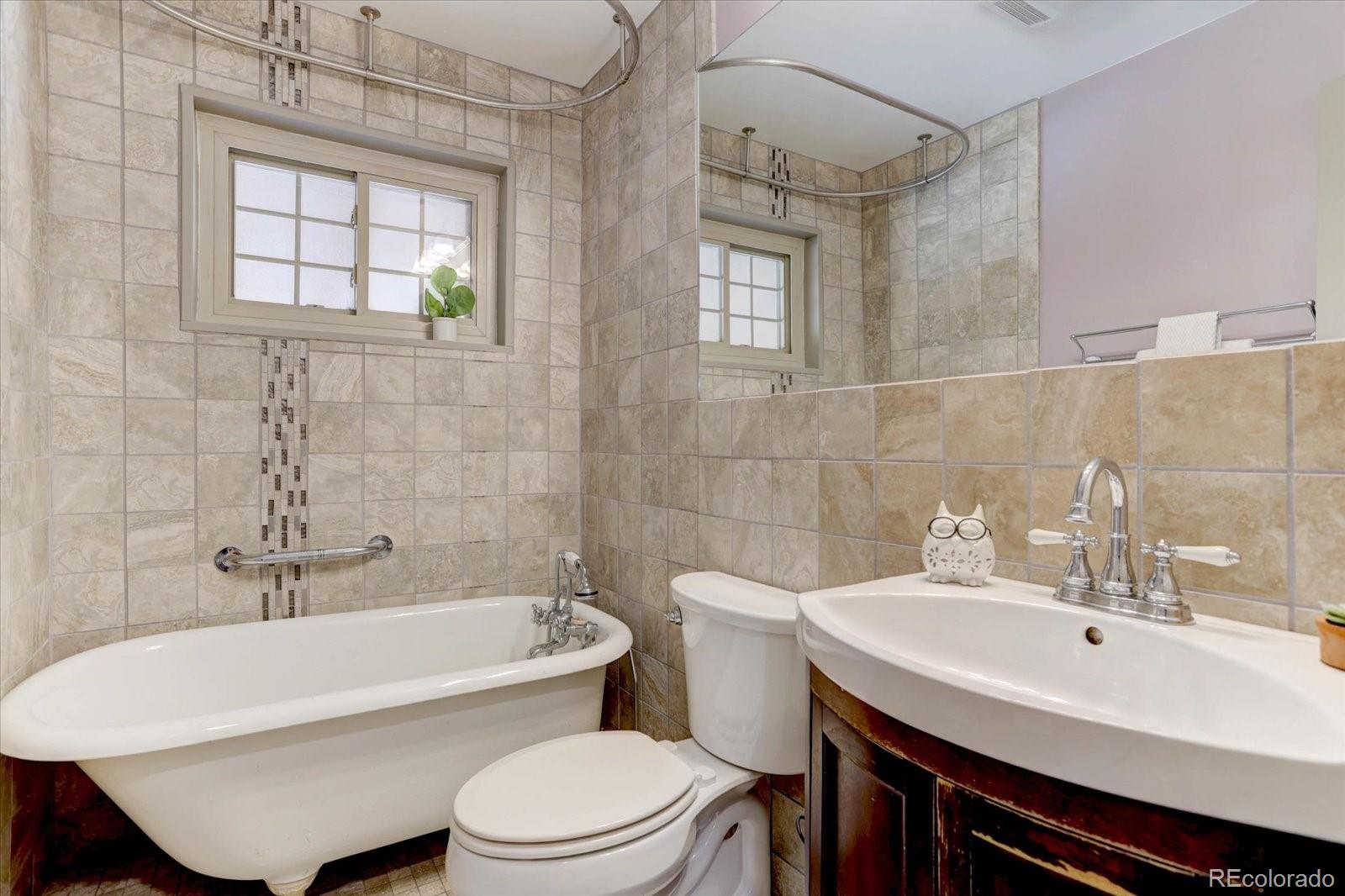 MLS Image #11 for 7141  raritan street,denver, Colorado