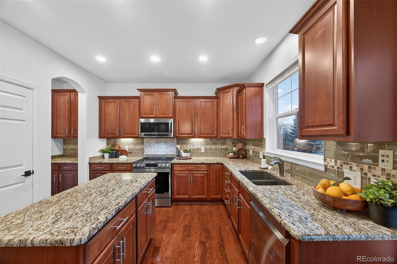 MLS Image #9 for 3301  traver drive,broomfield, Colorado