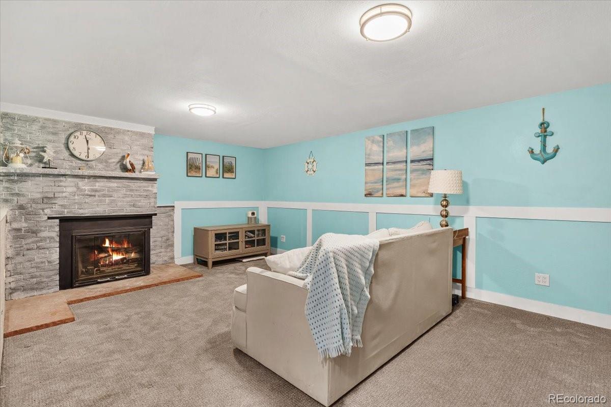 MLS Image #10 for 921 s taft street,lakewood, Colorado