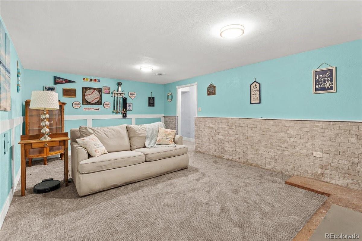 MLS Image #11 for 921 s taft street,lakewood, Colorado