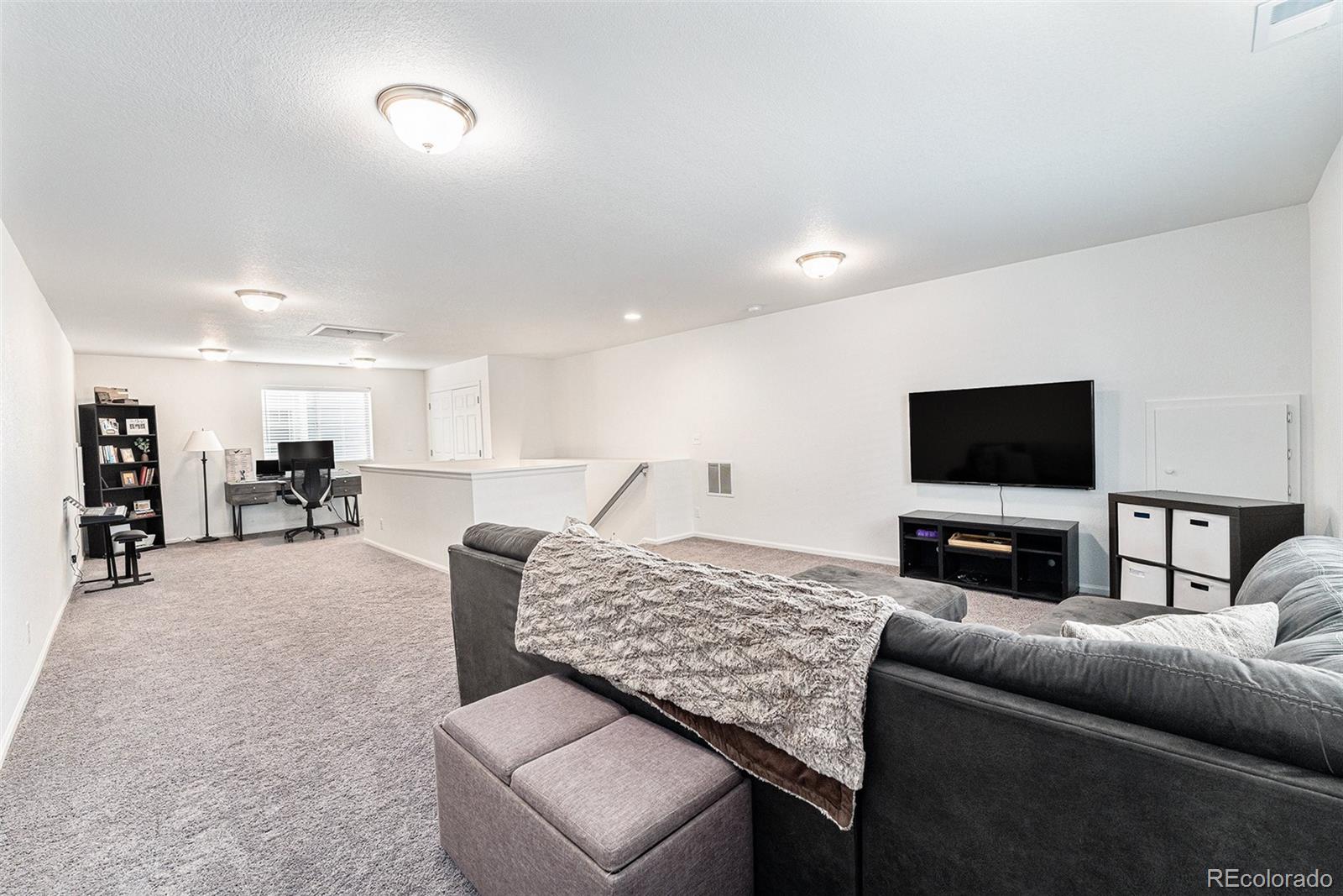 MLS Image #23 for 18253 e 52nd avenue,denver, Colorado