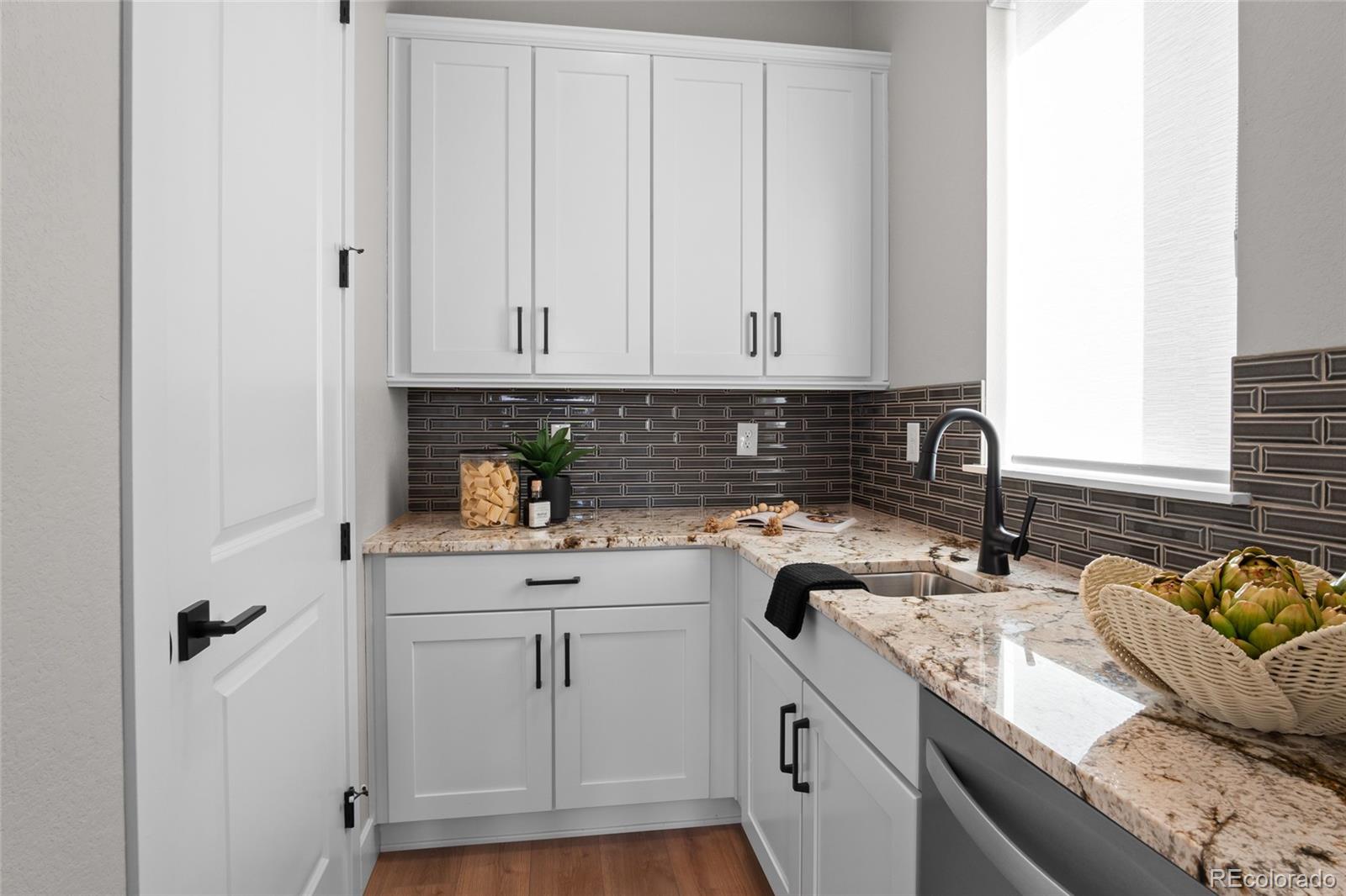 MLS Image #8 for 4869  saddle iron road,castle rock, Colorado