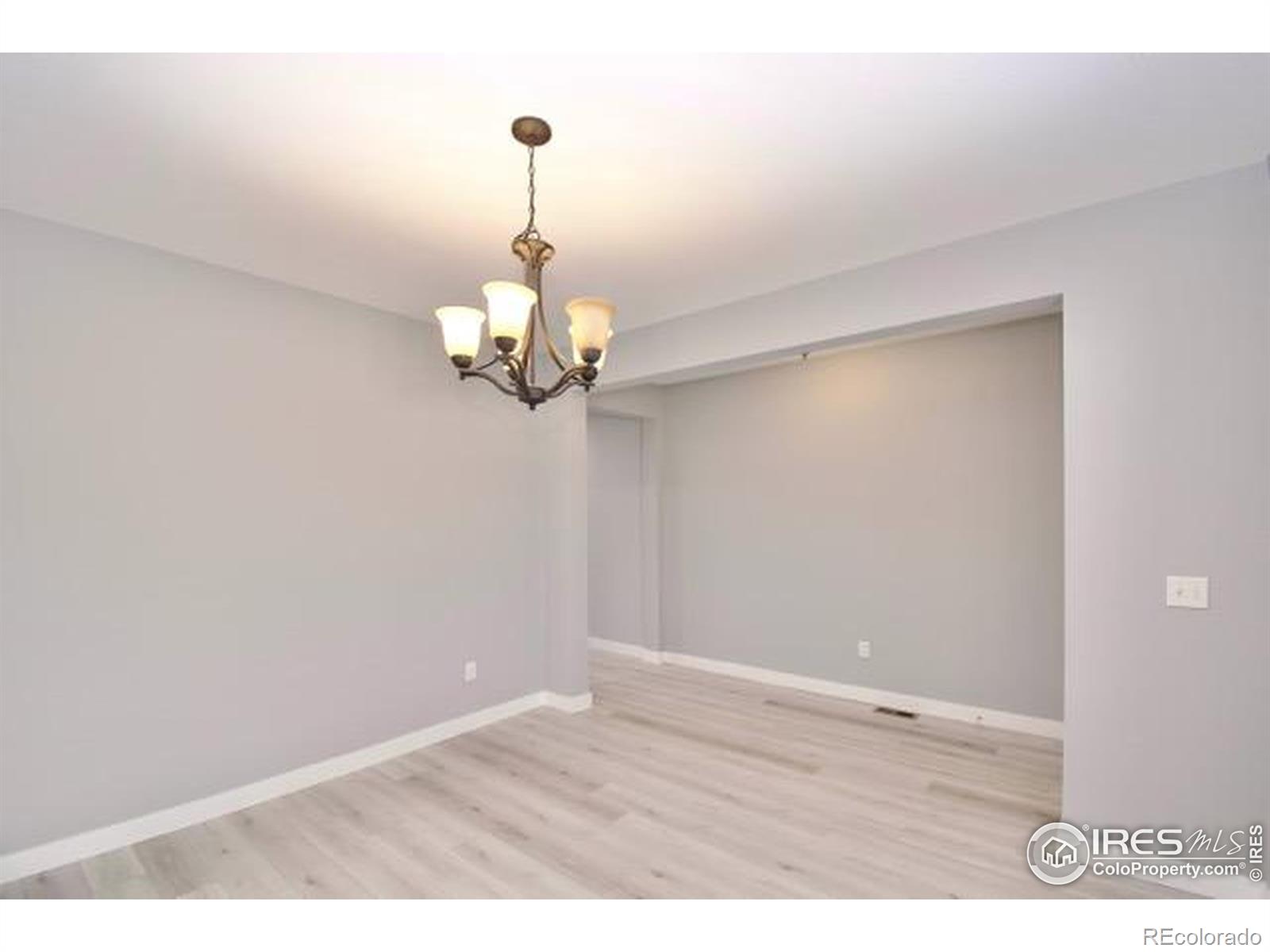 MLS Image #6 for 9944  norfolk street,commerce city, Colorado