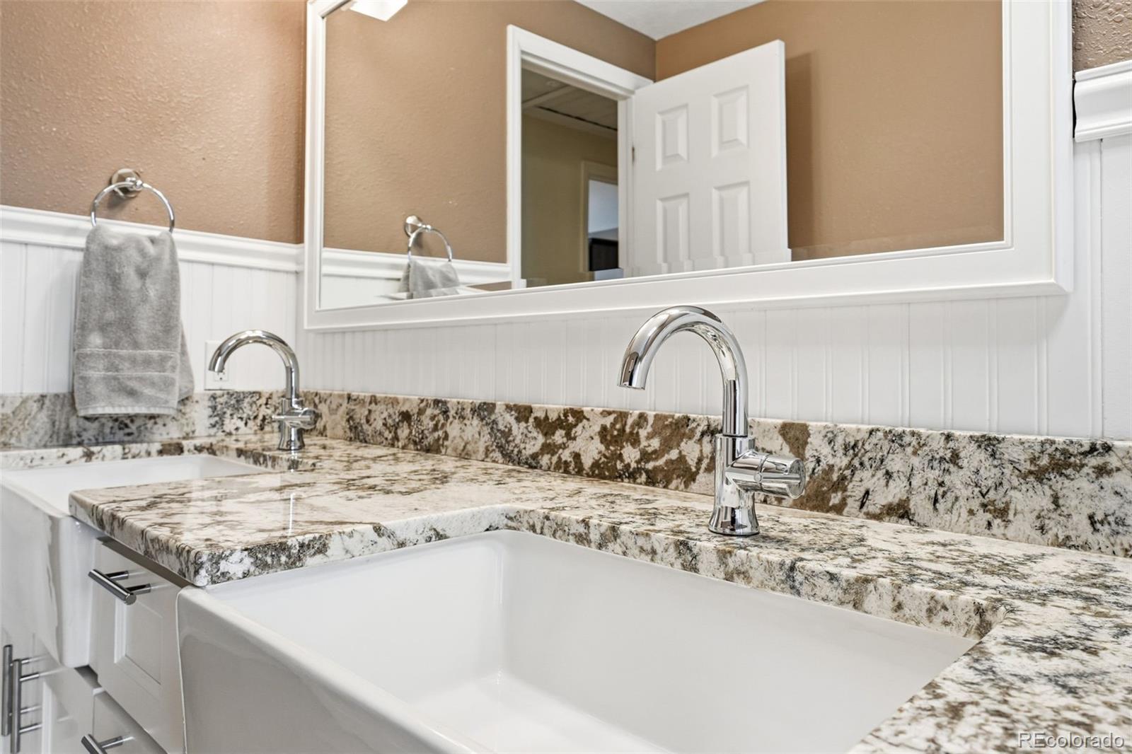 MLS Image #27 for 8464 e geddes place,centennial, Colorado