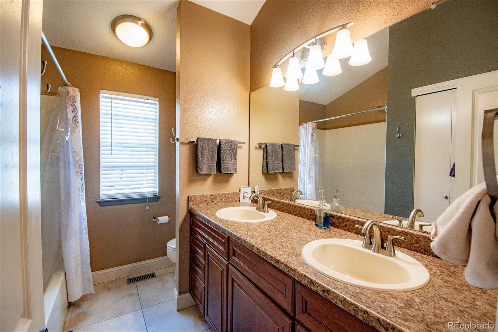 MLS Image #21 for 4855 n sungold lane,castle rock, Colorado