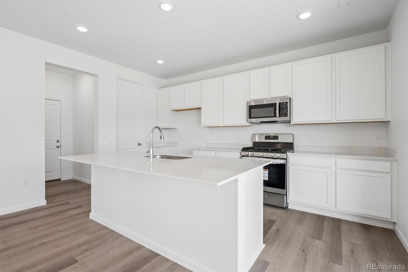 MLS Image #7 for 396  lake granby avenue,brighton, Colorado