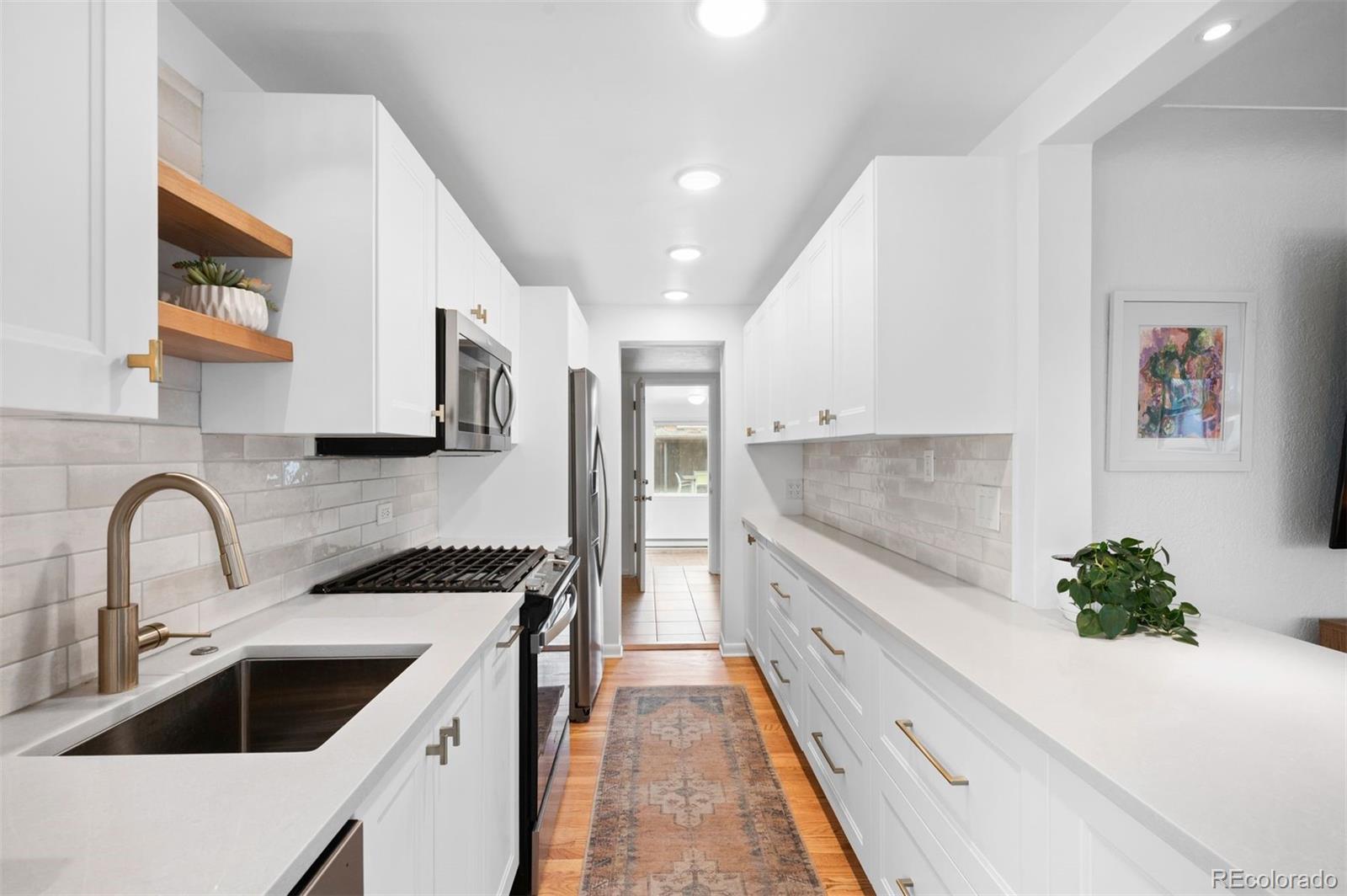 MLS Image #15 for 1459 s bellaire street,denver, Colorado