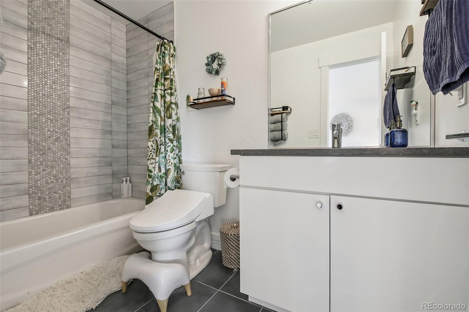 MLS Image #17 for 2949 s elati street,englewood, Colorado