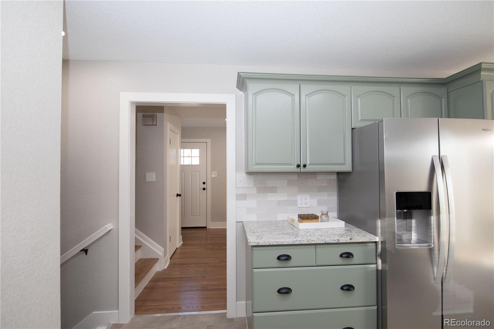 MLS Image #10 for 11966  spring drive,northglenn, Colorado