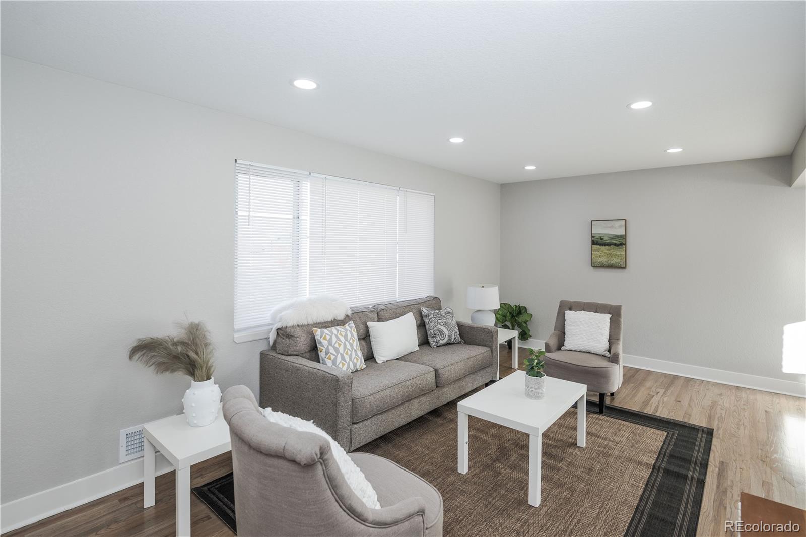 MLS Image #3 for 11966  spring drive,northglenn, Colorado