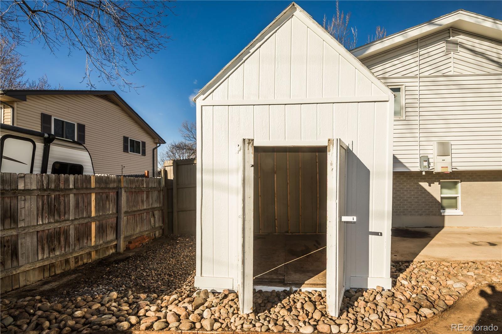 MLS Image #33 for 11966  spring drive,northglenn, Colorado