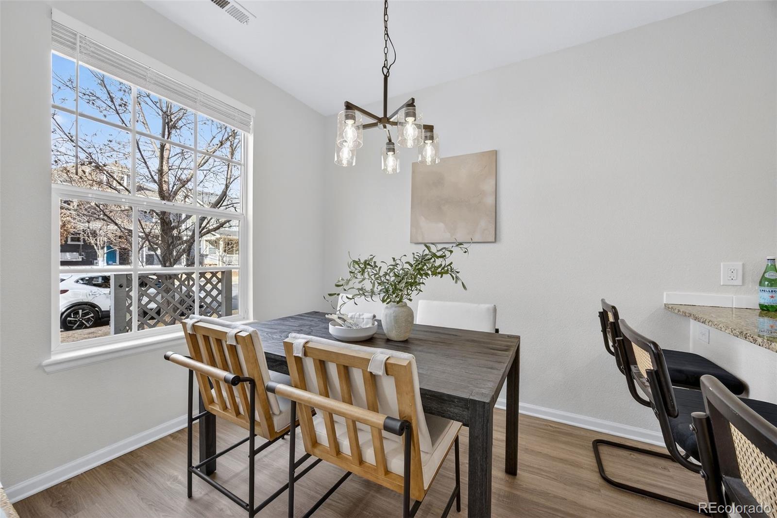 MLS Image #13 for 2290  akron court 101,denver, Colorado