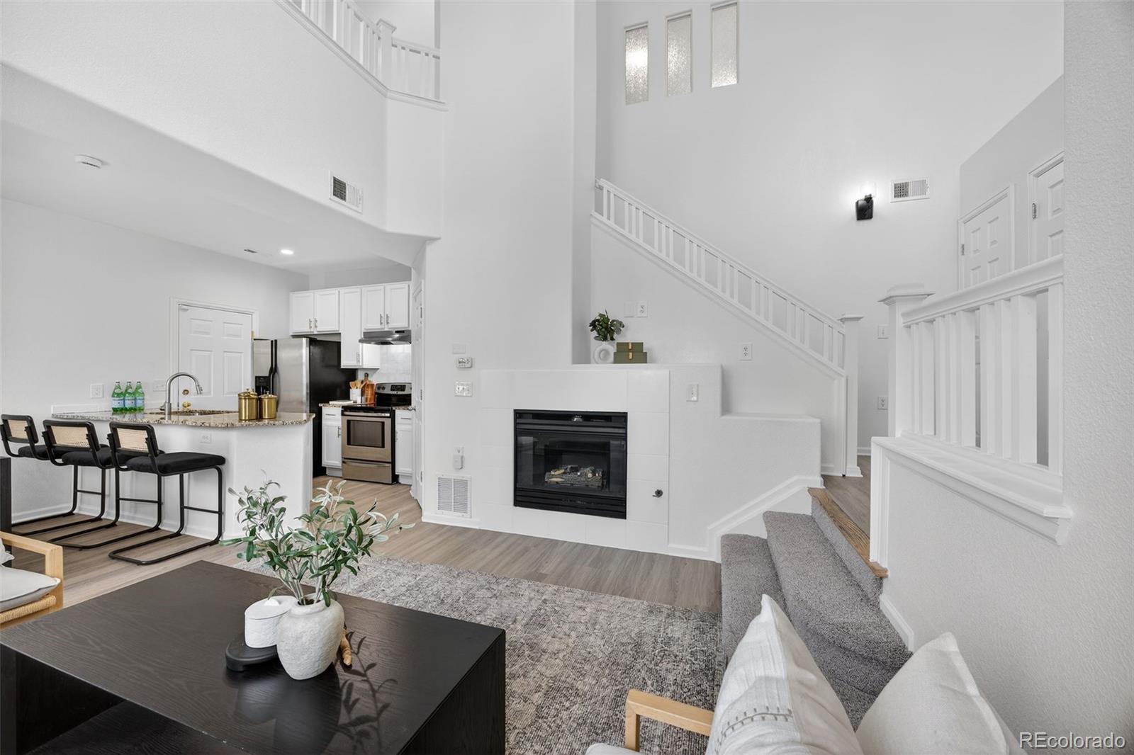 MLS Image #14 for 2290  akron court 101,denver, Colorado