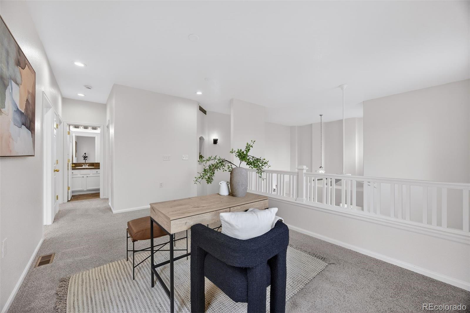 MLS Image #24 for 2290  akron court 101,denver, Colorado
