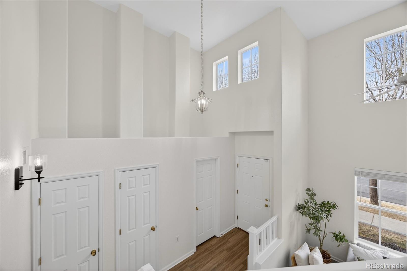 MLS Image #36 for 2290  akron court 101,denver, Colorado