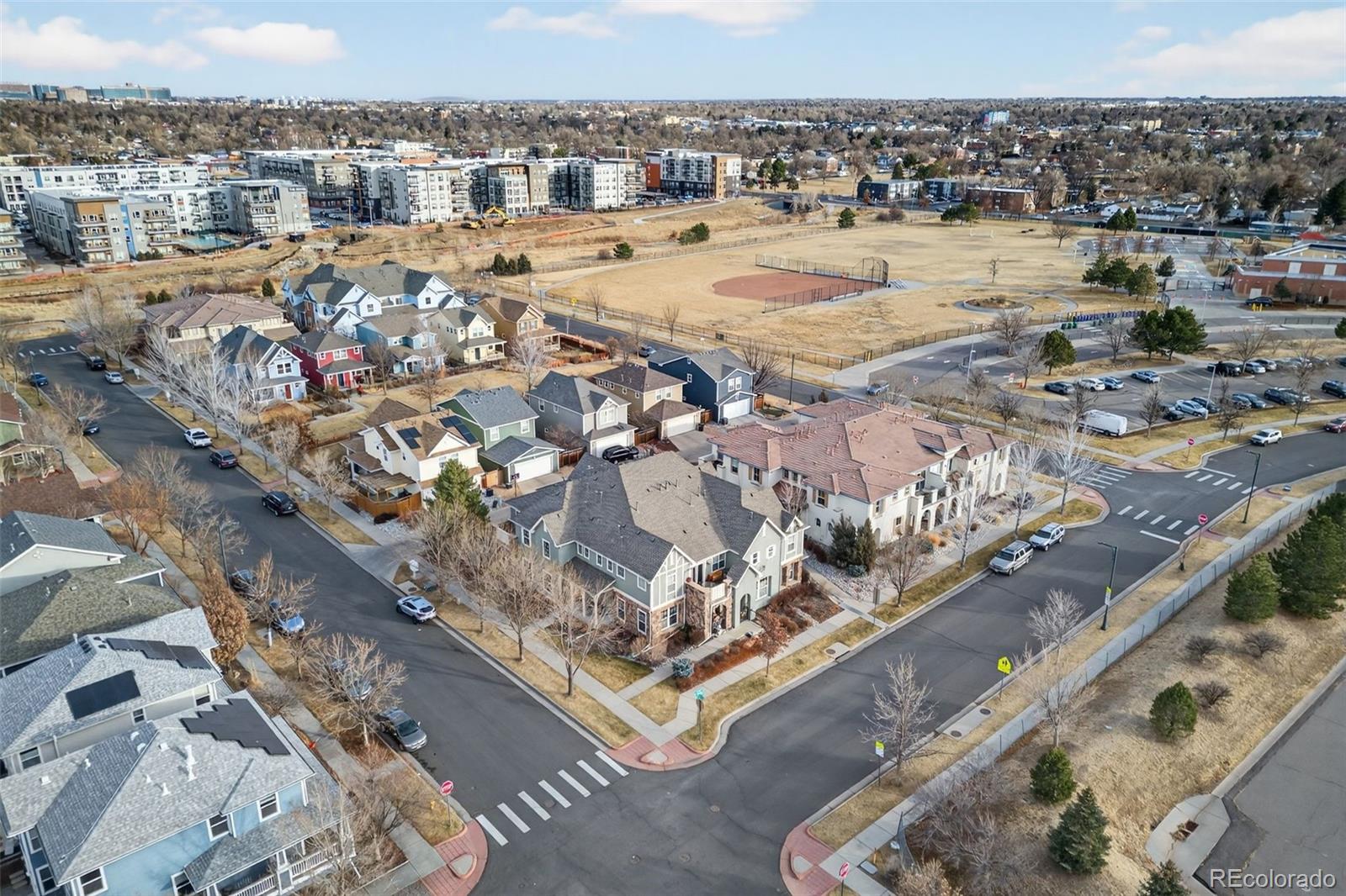 MLS Image #39 for 2290  akron court 101,denver, Colorado