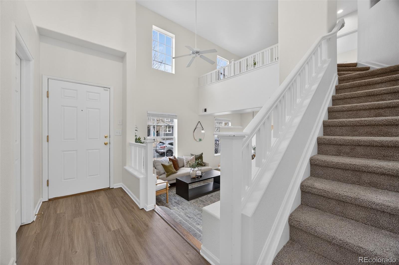 MLS Image #4 for 2290  akron court 101,denver, Colorado