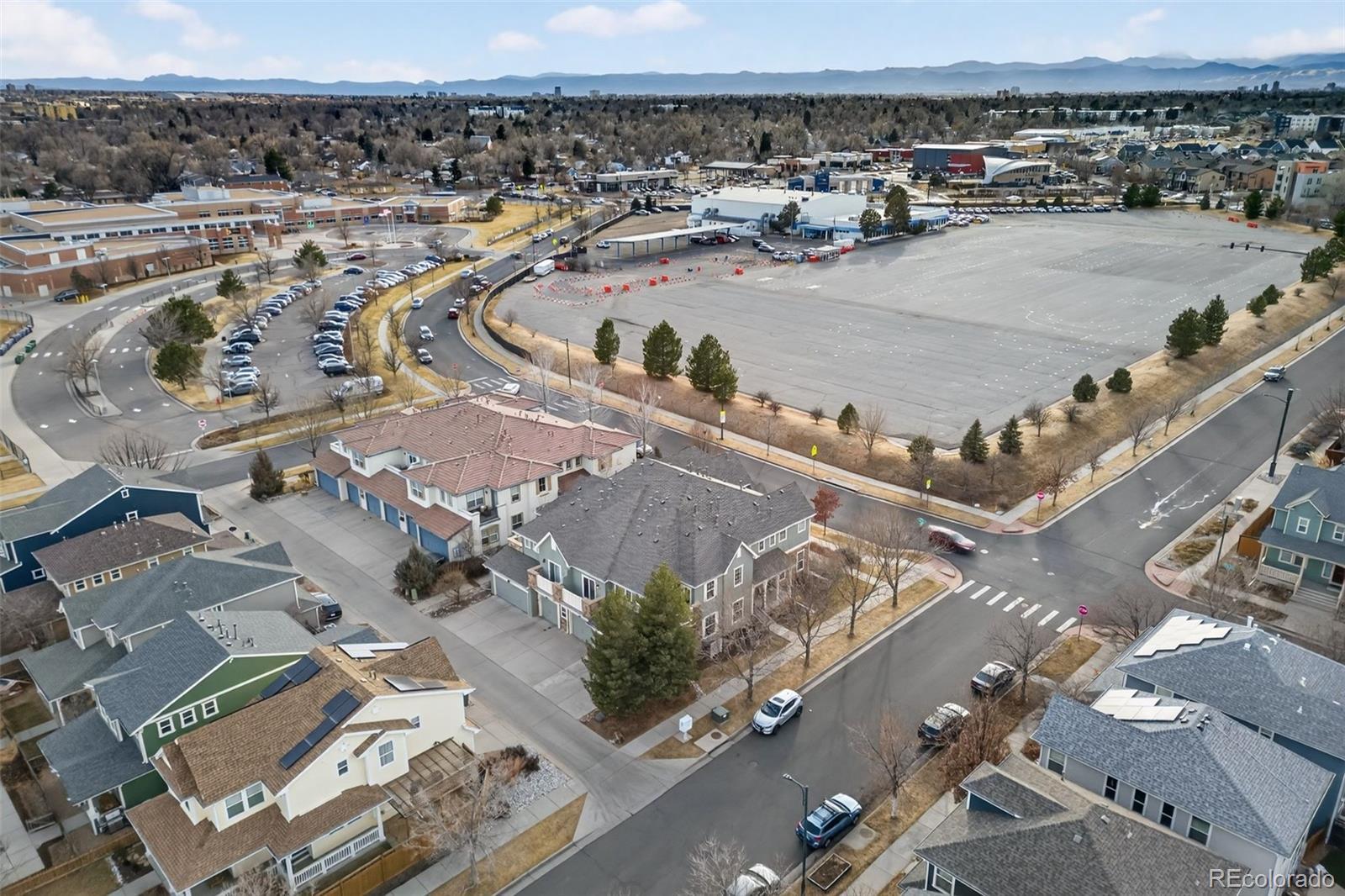 MLS Image #42 for 2290  akron court 101,denver, Colorado