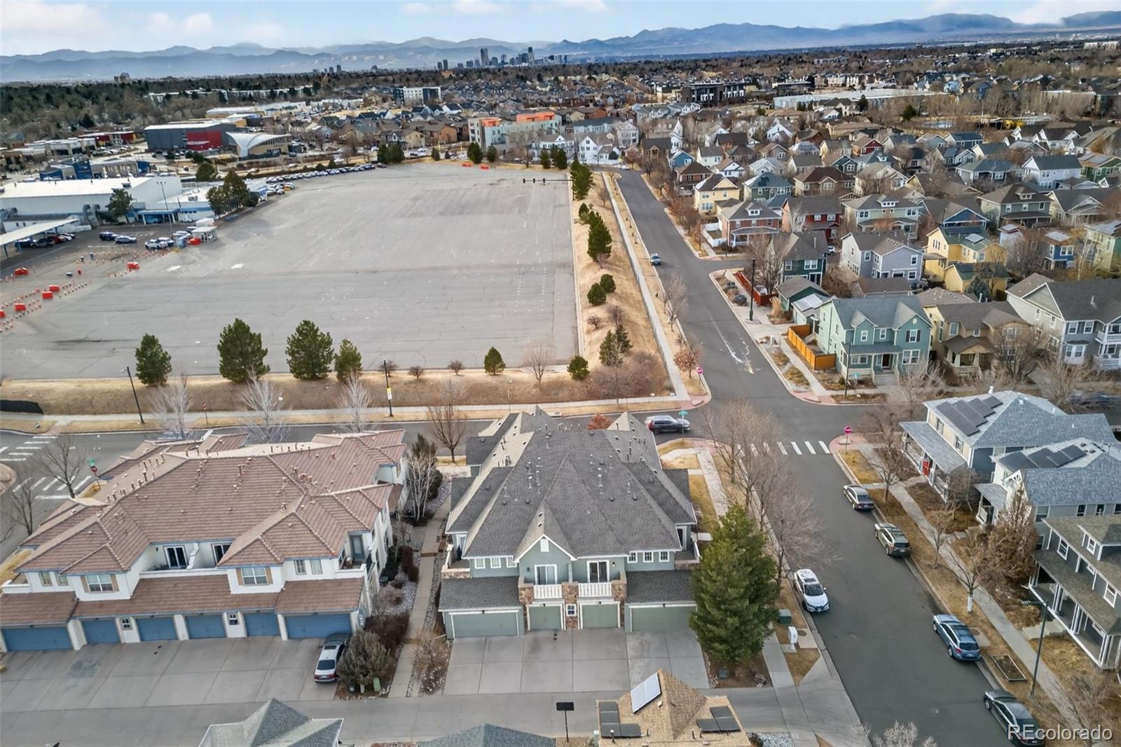 MLS Image #43 for 2290  akron court 101,denver, Colorado