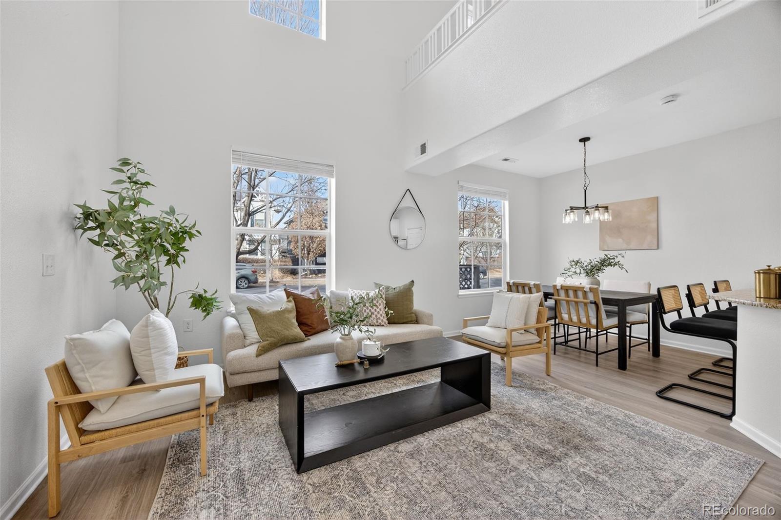 MLS Image #6 for 2290  akron court 101,denver, Colorado