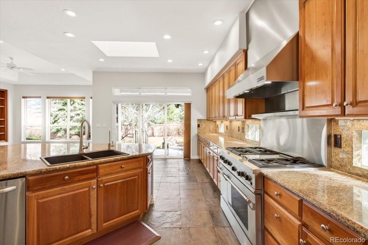MLS Image #16 for 9430 s silent hills drive,lone tree, Colorado