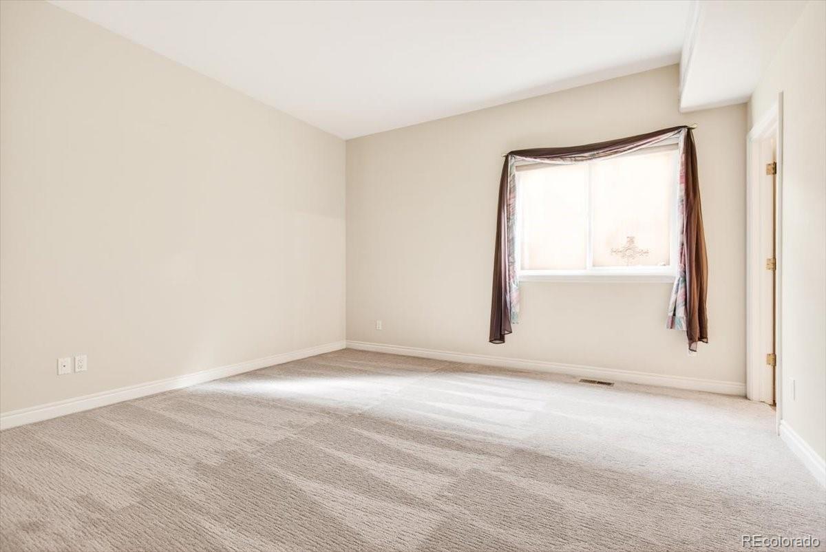 MLS Image #29 for 9430 s silent hills drive,lone tree, Colorado
