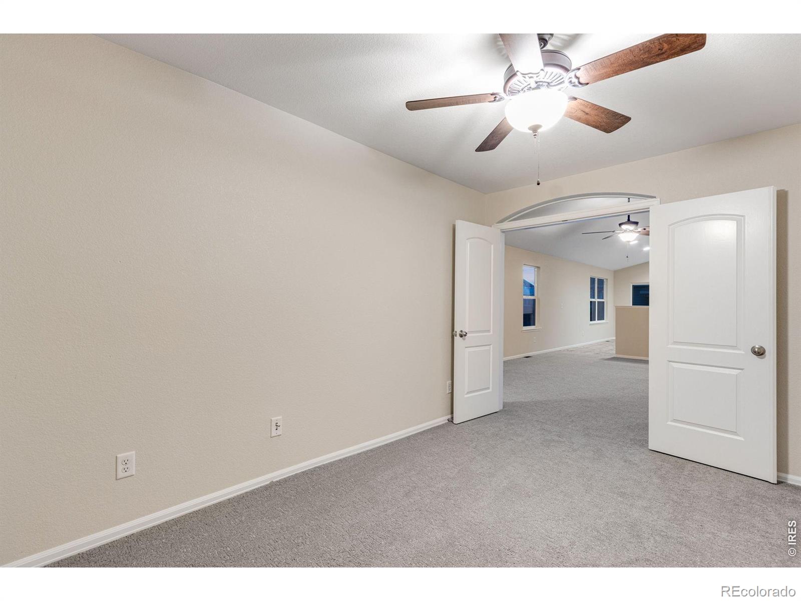MLS Image #14 for 1554  benfleet court,windsor, Colorado