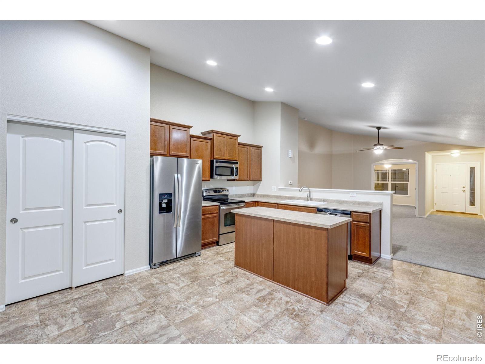 MLS Image #18 for 1554  benfleet court,windsor, Colorado