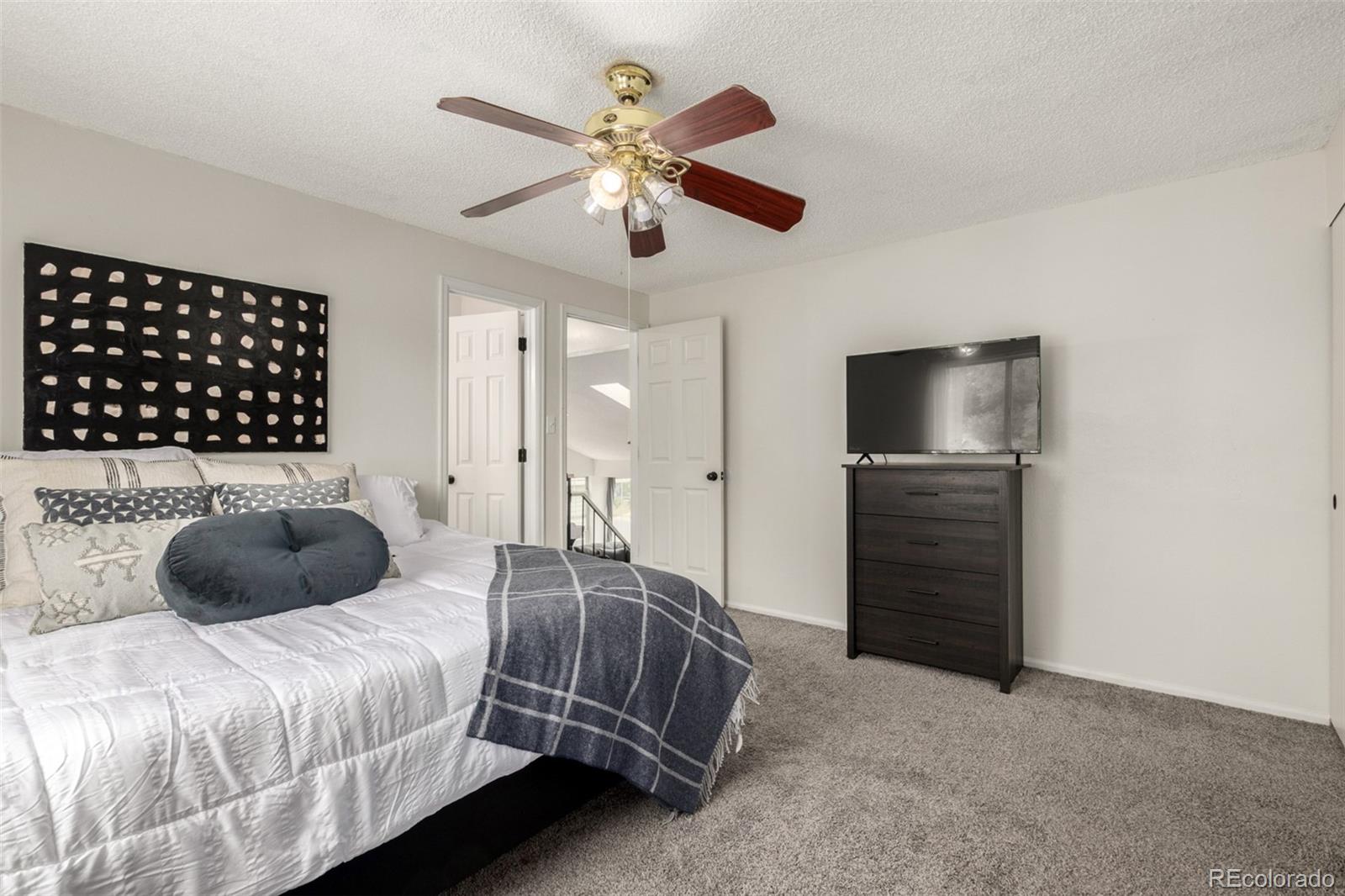 MLS Image #14 for 12187  fairfax street,thornton, Colorado