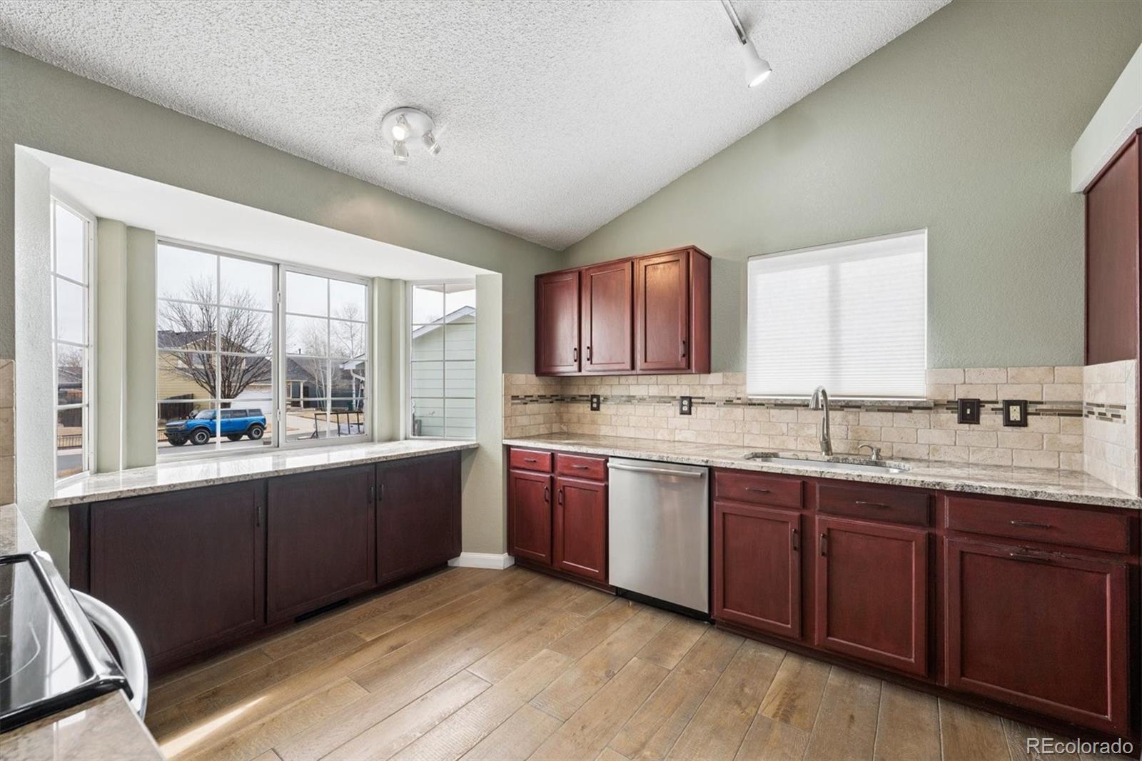 MLS Image #16 for 13585  shoshone street,denver, Colorado