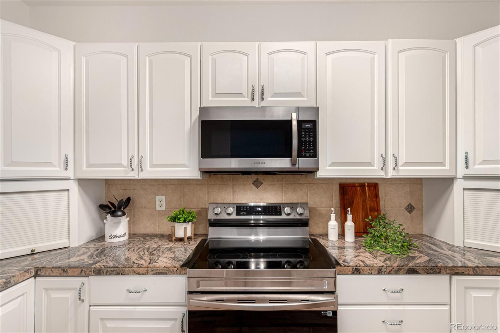 MLS Image #6 for 5275 w 9th street drive,greeley, Colorado