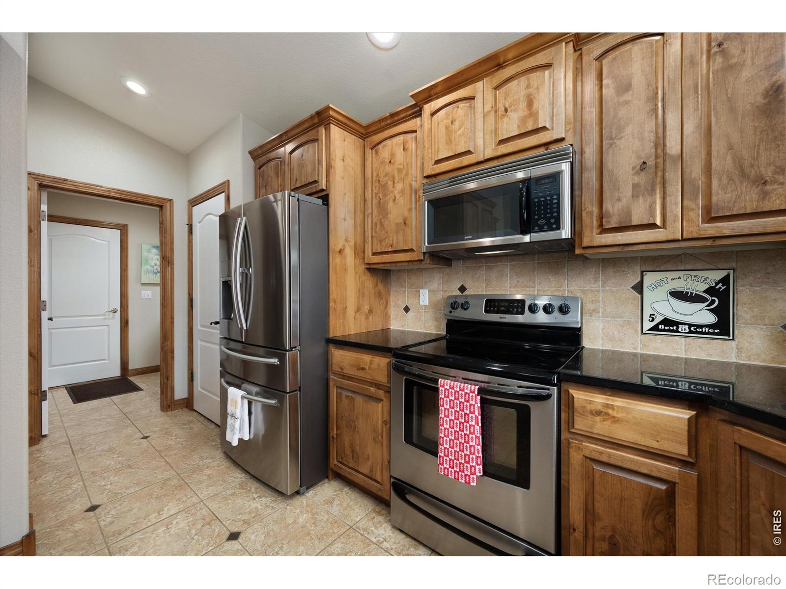 MLS Image #8 for 2086  cape hatteras drive,windsor, Colorado