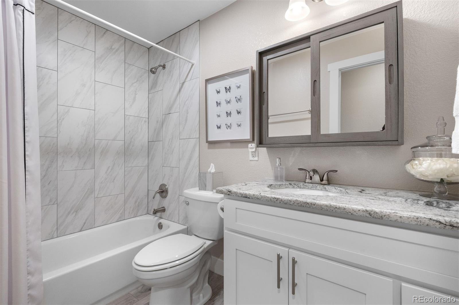 MLS Image #16 for 7155 e exposition avenue,denver, Colorado