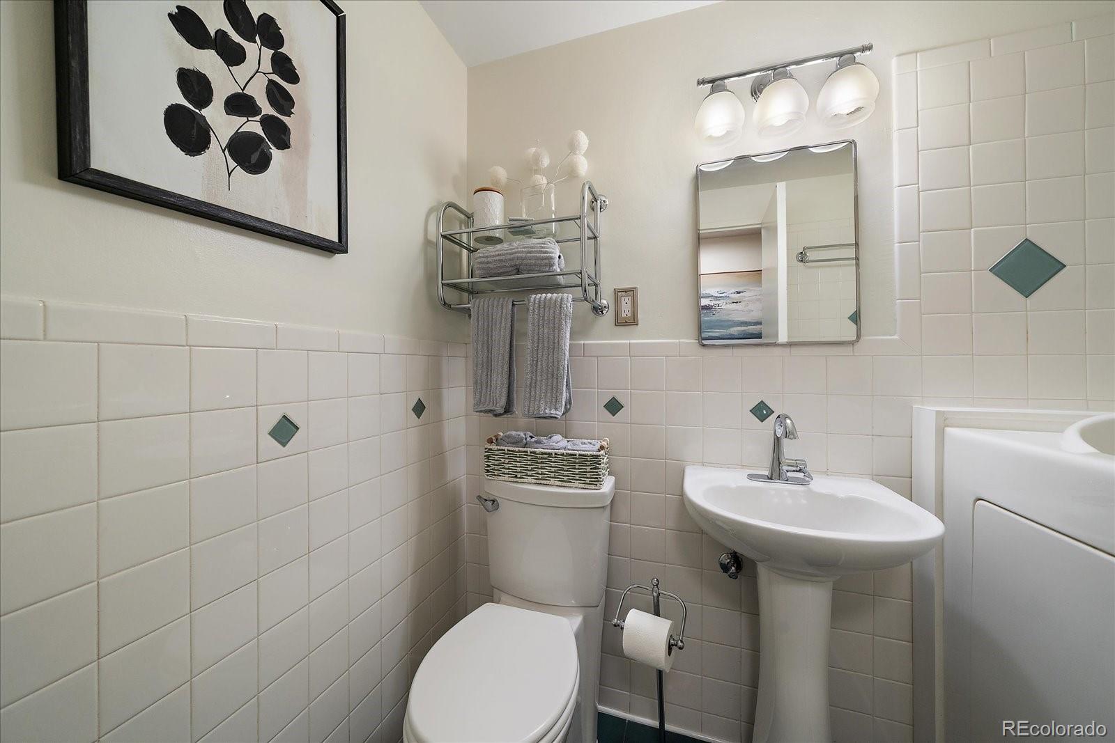MLS Image #17 for 593 e amherst place,englewood, Colorado