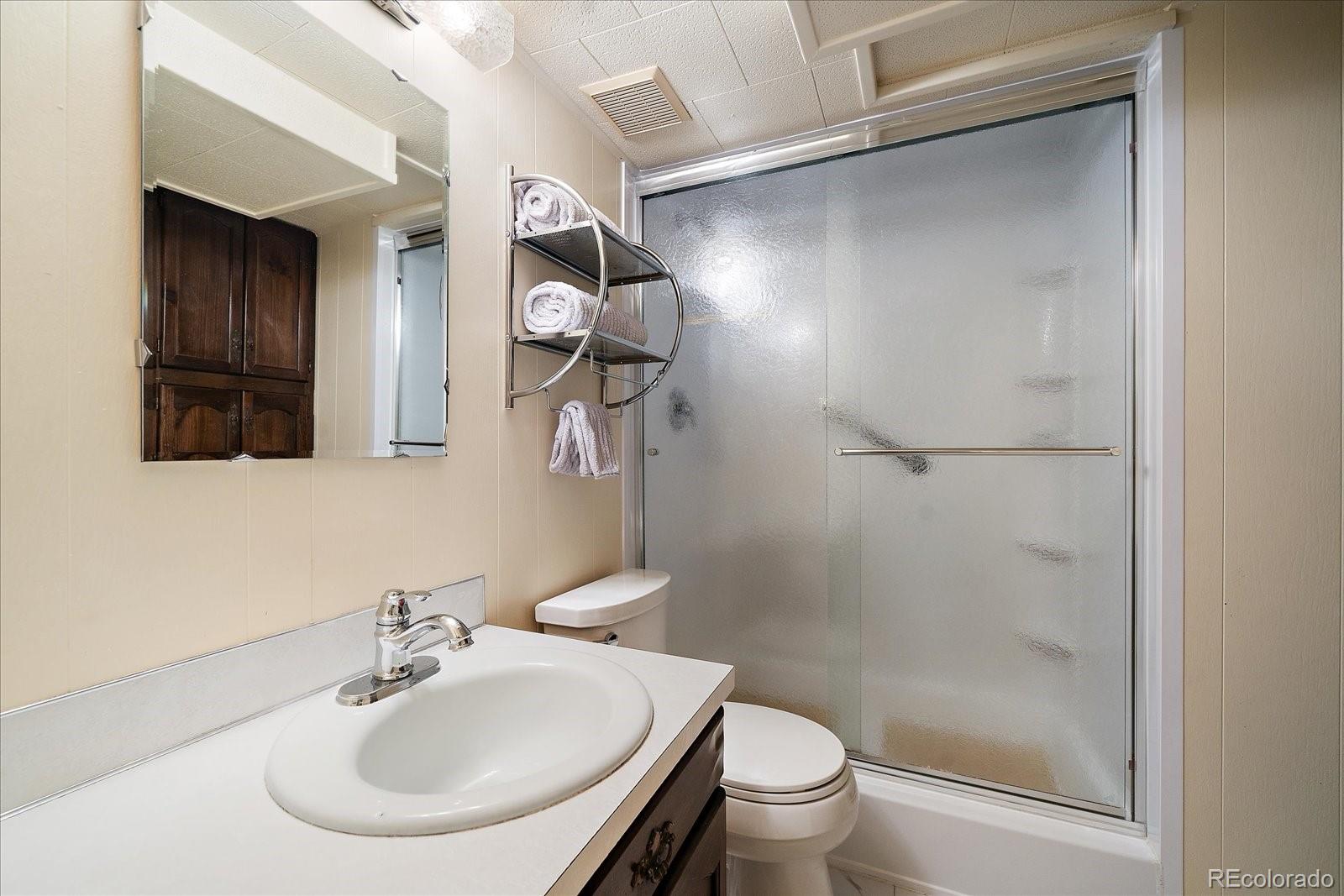 MLS Image #24 for 593 e amherst place,englewood, Colorado