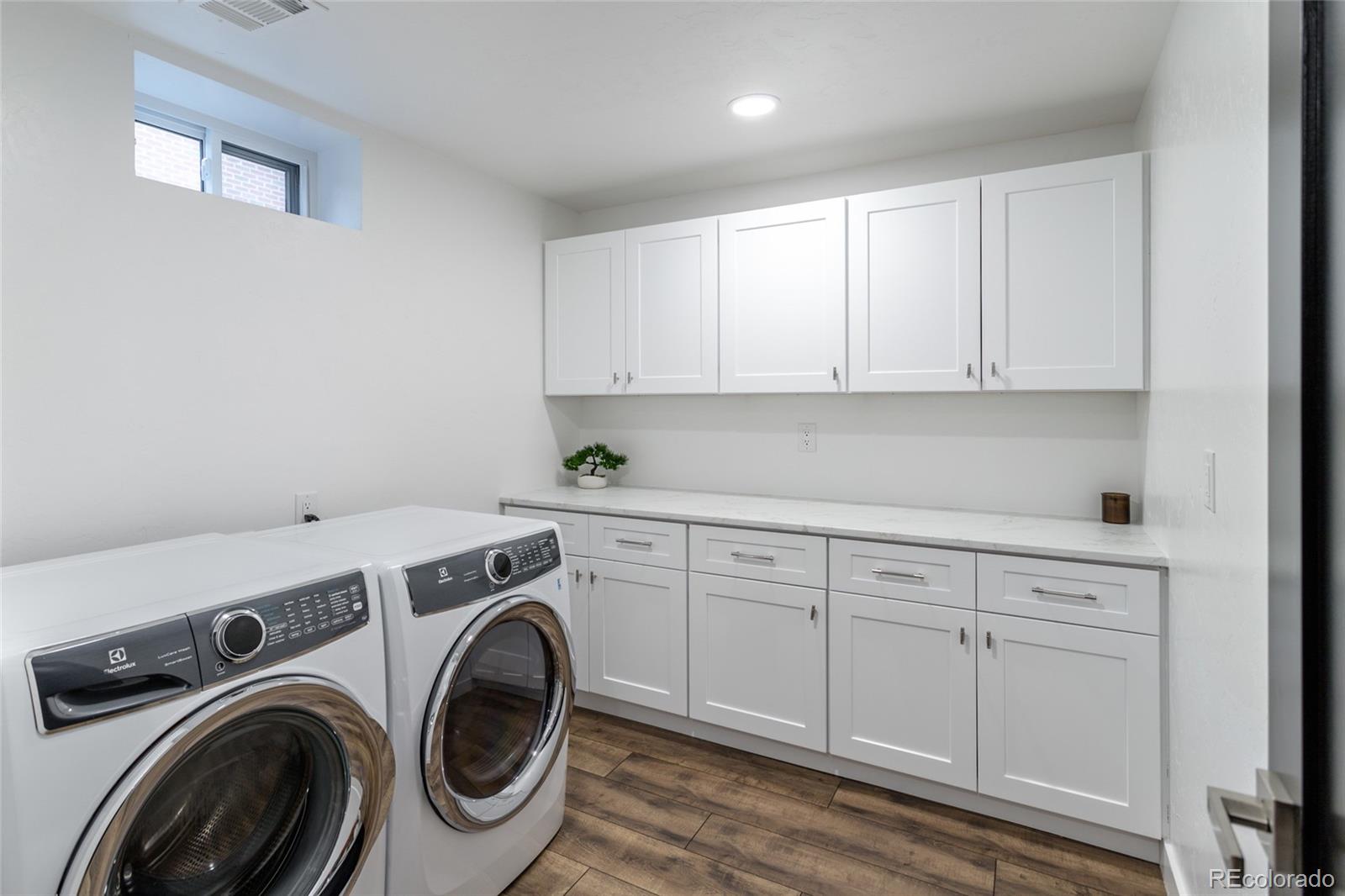 MLS Image #21 for 2518  kearney street,denver, Colorado