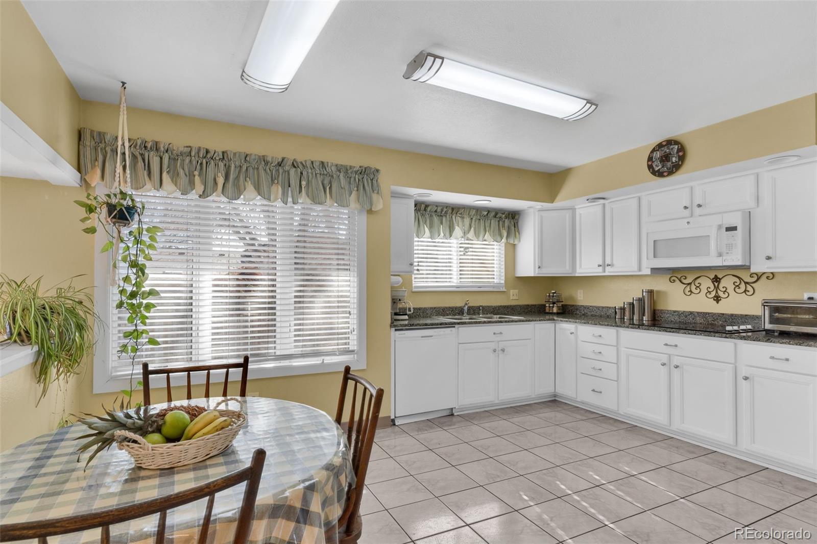 MLS Image #14 for 5  strawflower court,pueblo, Colorado
