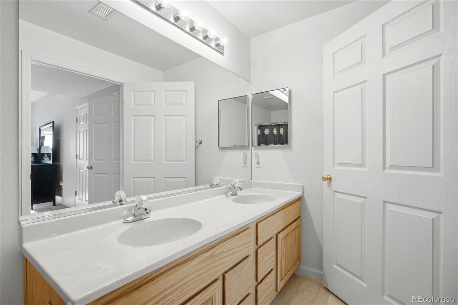 MLS Image #11 for 1130  opal street 104,broomfield, Colorado